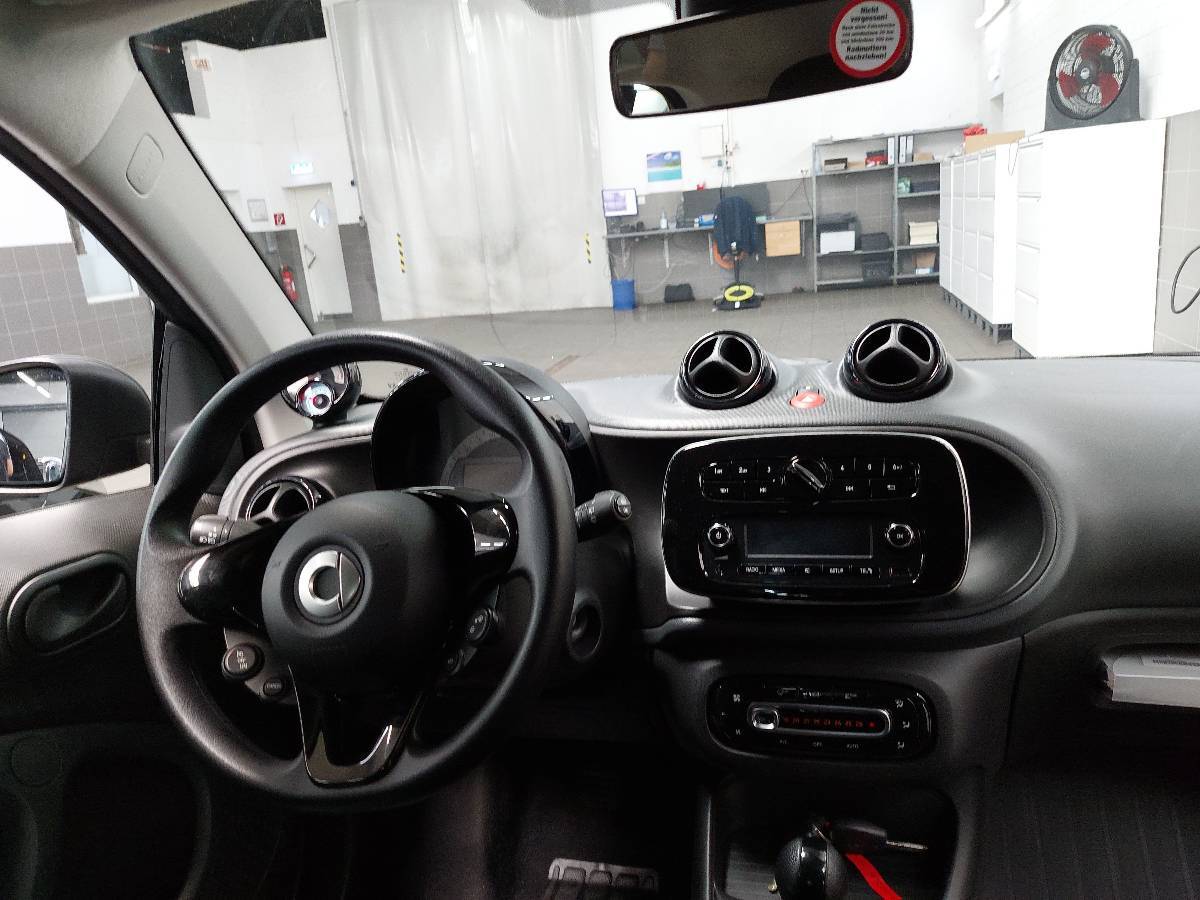 Smart ForTwo coupé EQ KLIMAAUT 16