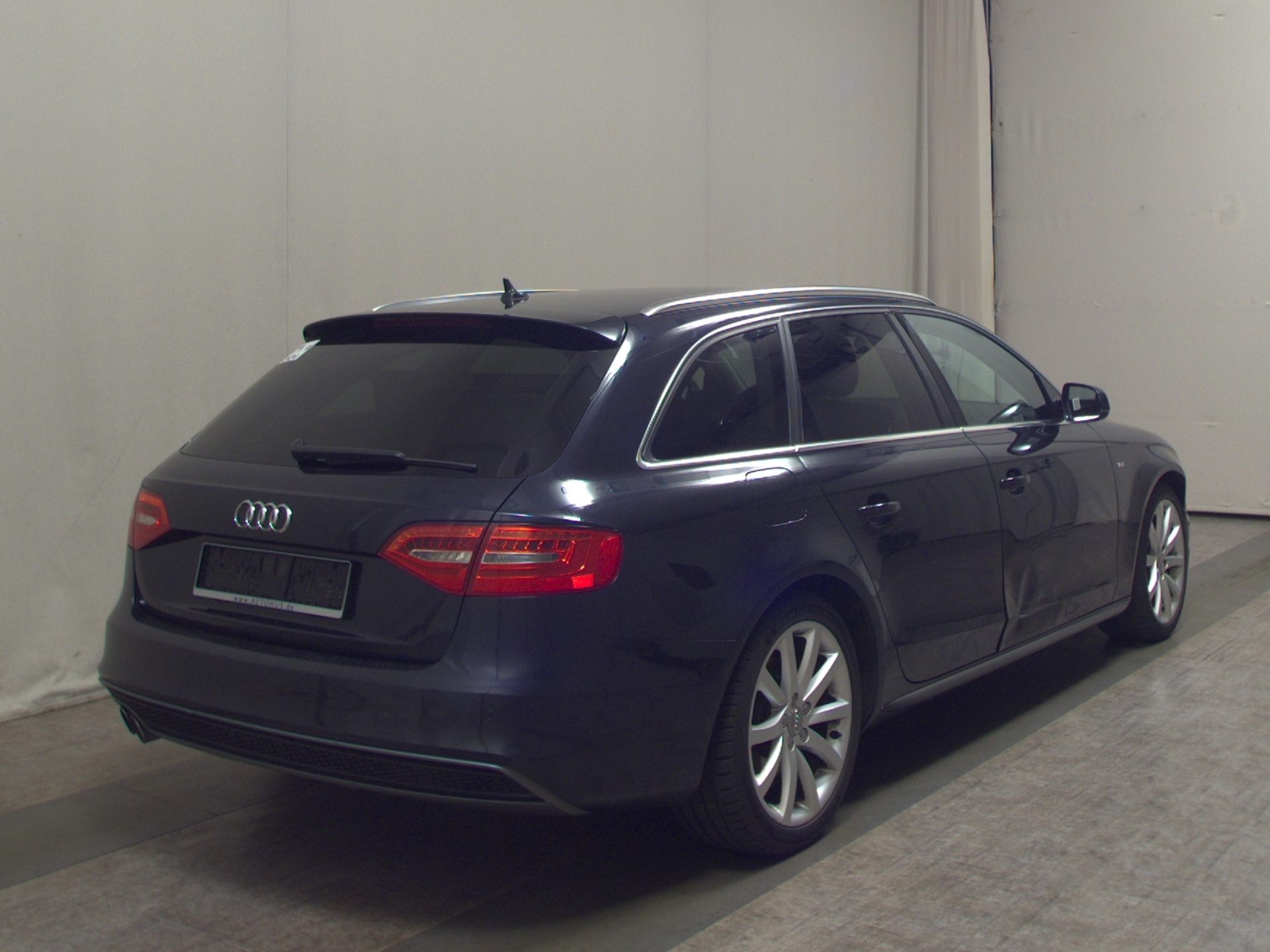 Audi A4 Avant 2.0 TDI Ambition S-Line Ext. Navi Xenon 4