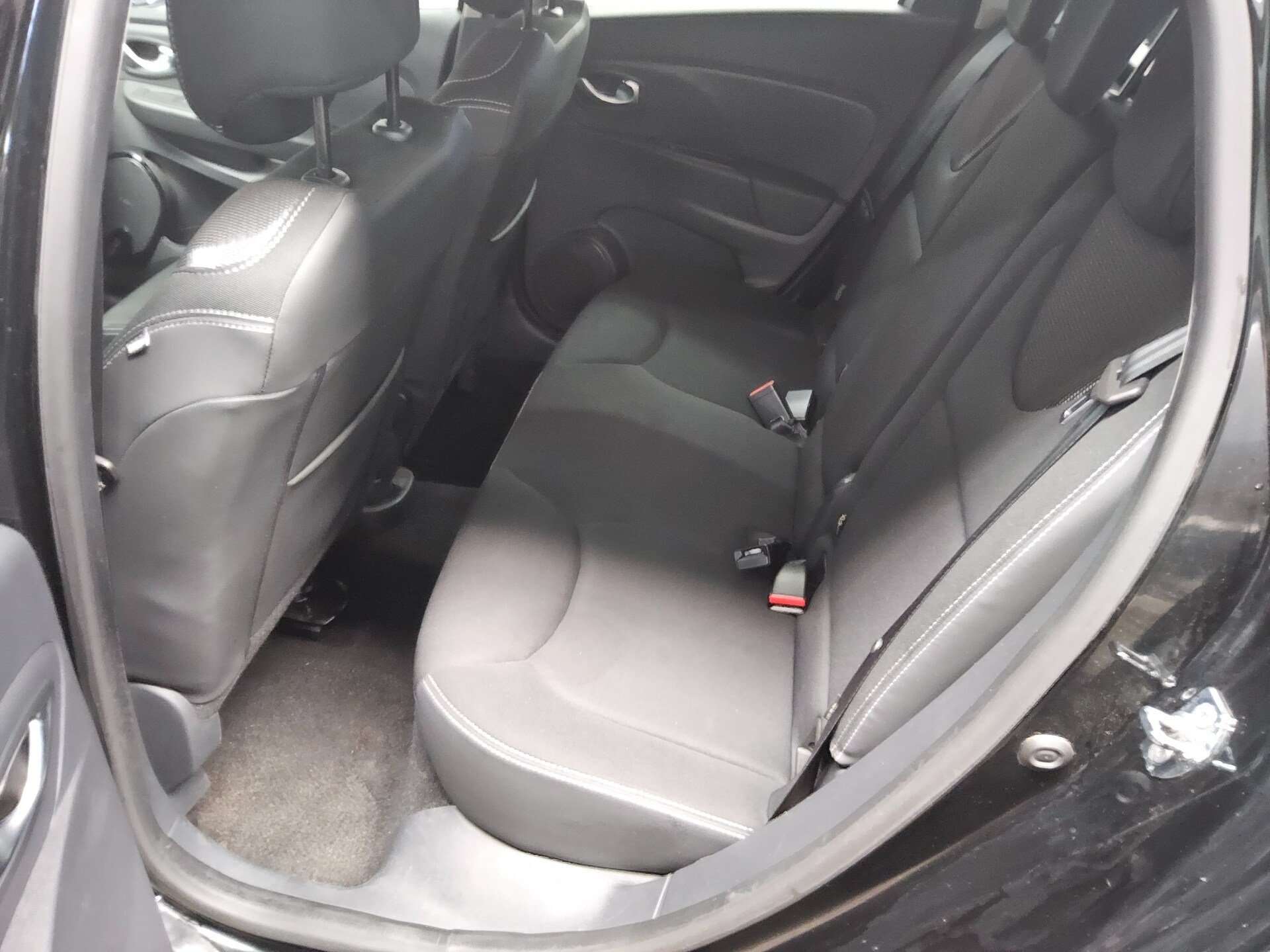 Renault Clio Grandtour 0.9 TCe Navi Shz 13