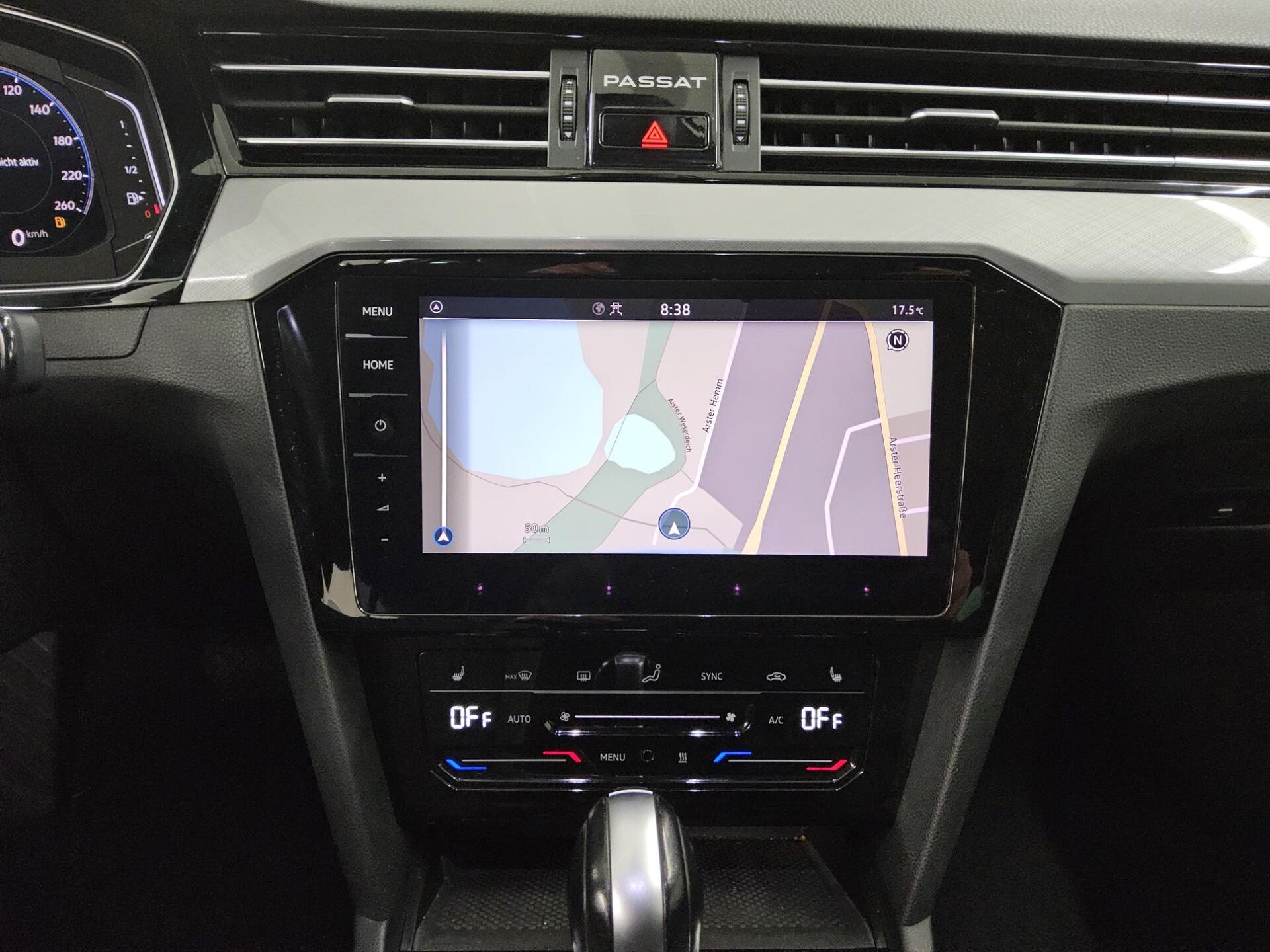 Volkswagen Passat Var. 2.0 TDI Business Navi LED DC StHzg 7