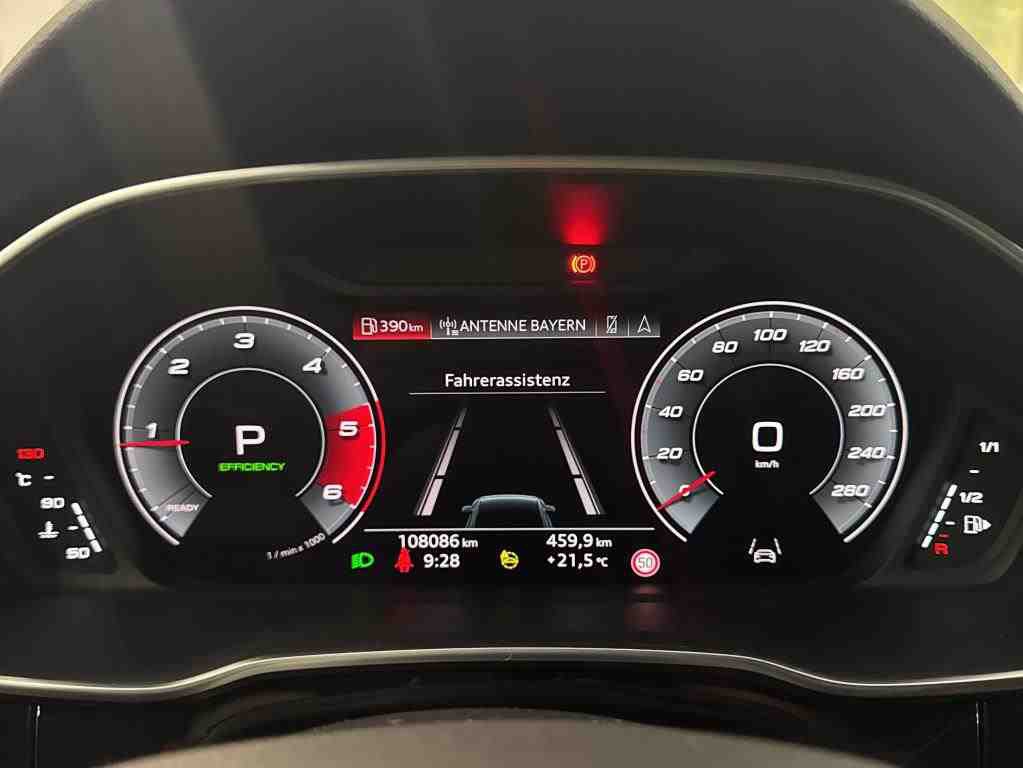 Audi Q3 40 TDI Qu. S-Line NAVI VIRTUAL SHZ RFK LED 7
