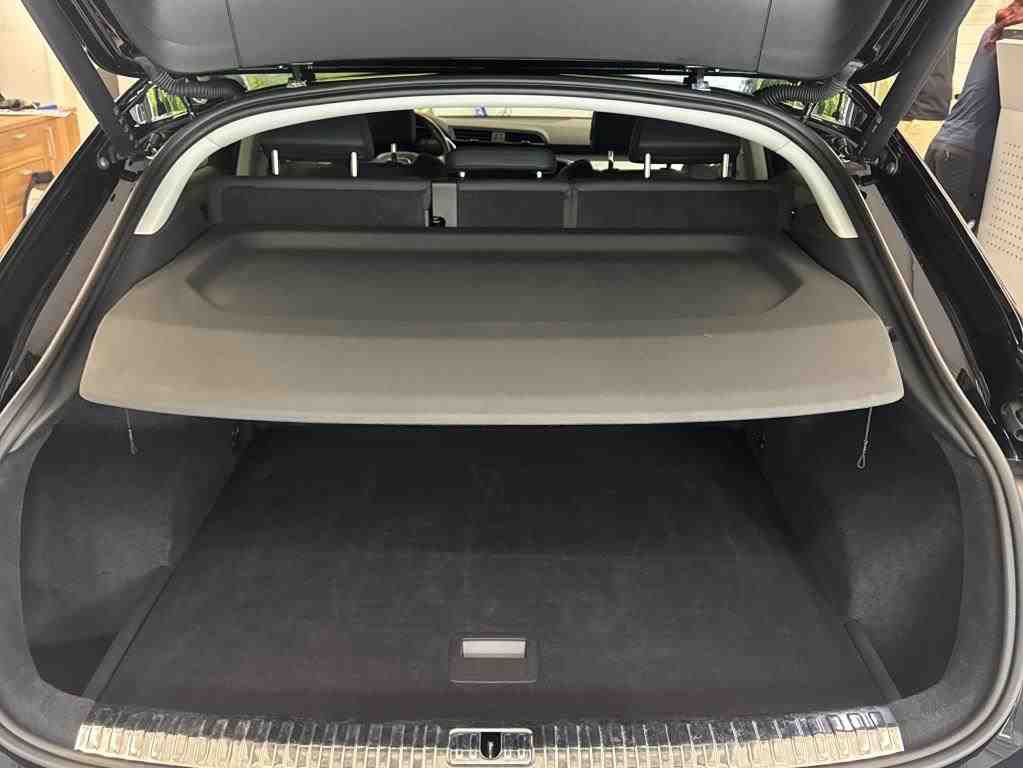 Audi Q3 40 TDI Qu. S-Line NAVI VIRTUAL SHZ RFK LED 10