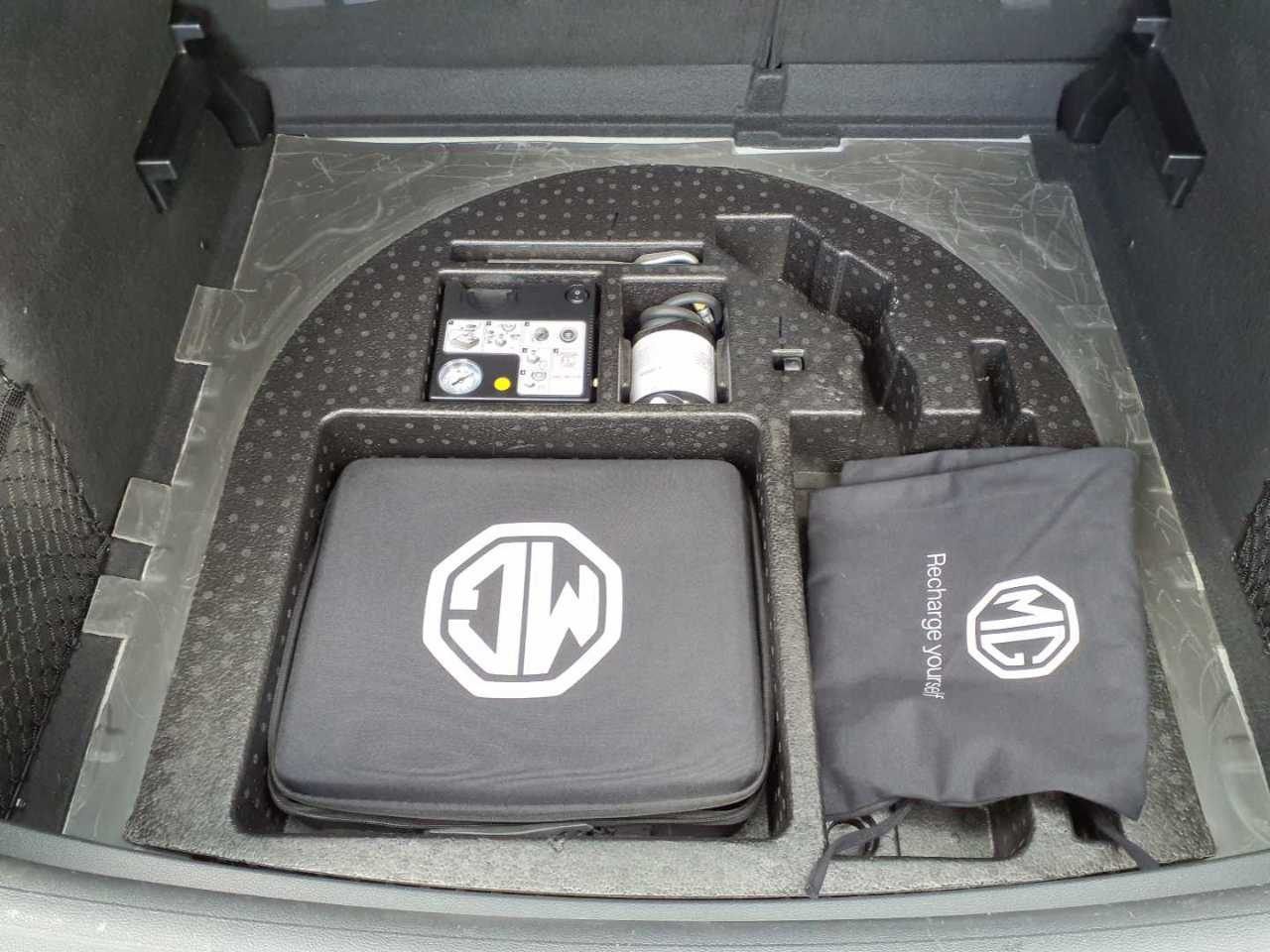 MG ZS NAVI LED SHZ PDC KAMERA 11