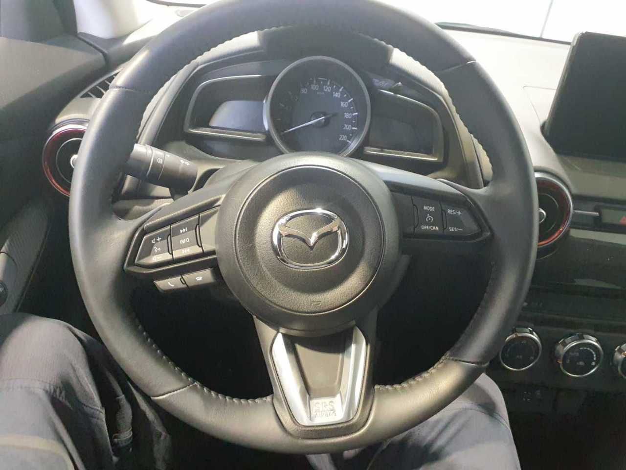 Mazda 2 SKYACTIV-G Hybrid AWD Homura NAVI KLIMAAUT LED SHZ KAMERA 9