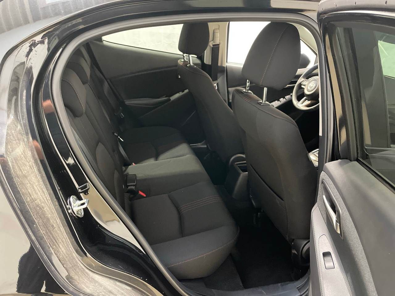 Mazda 2 SKYACTIV-G Hybrid AWD Homura NAVI KLIMAAUT LED SHZ KAMERA 7