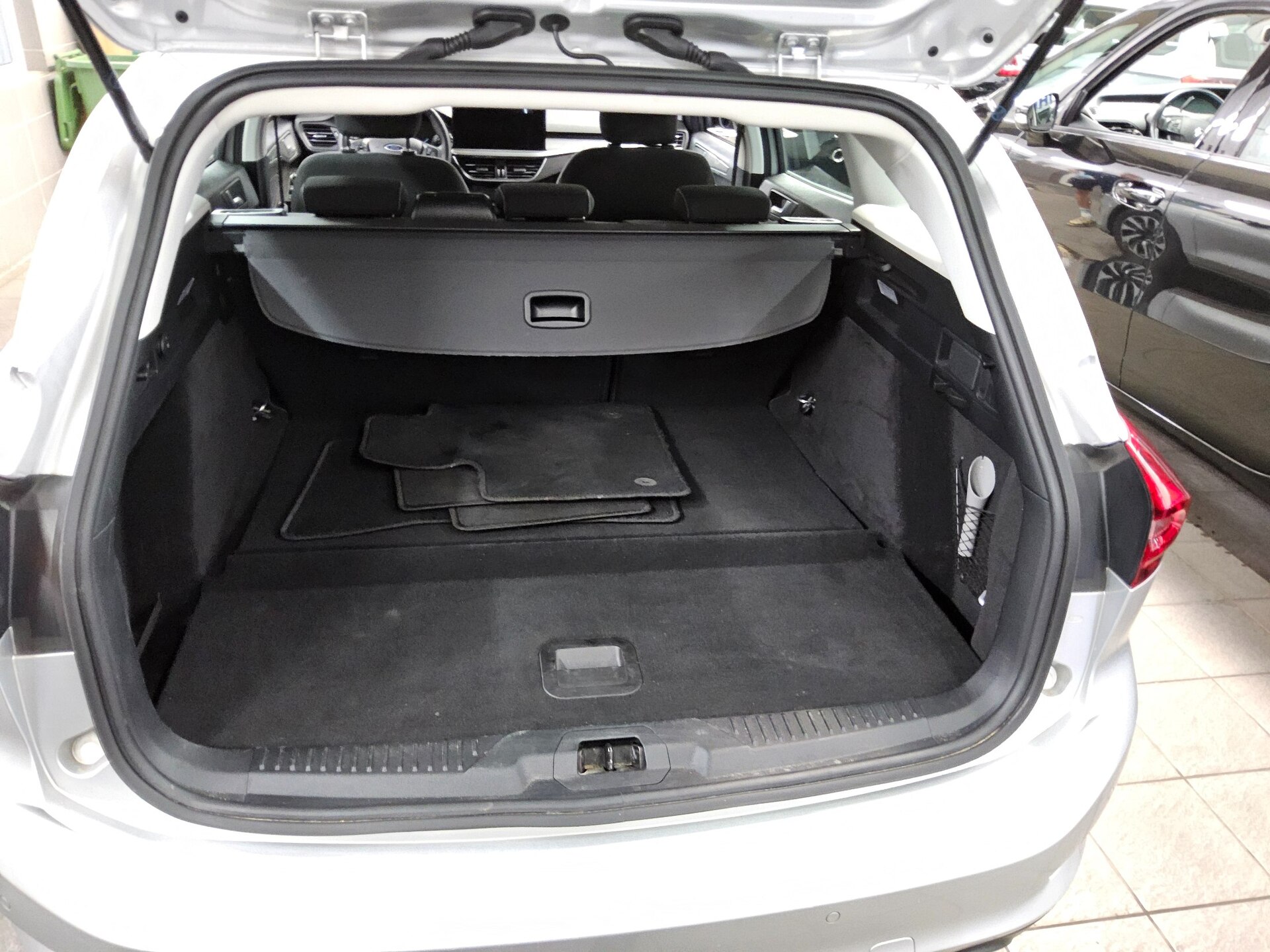Ford Focus Turnier 1.5 EB Titanium 11