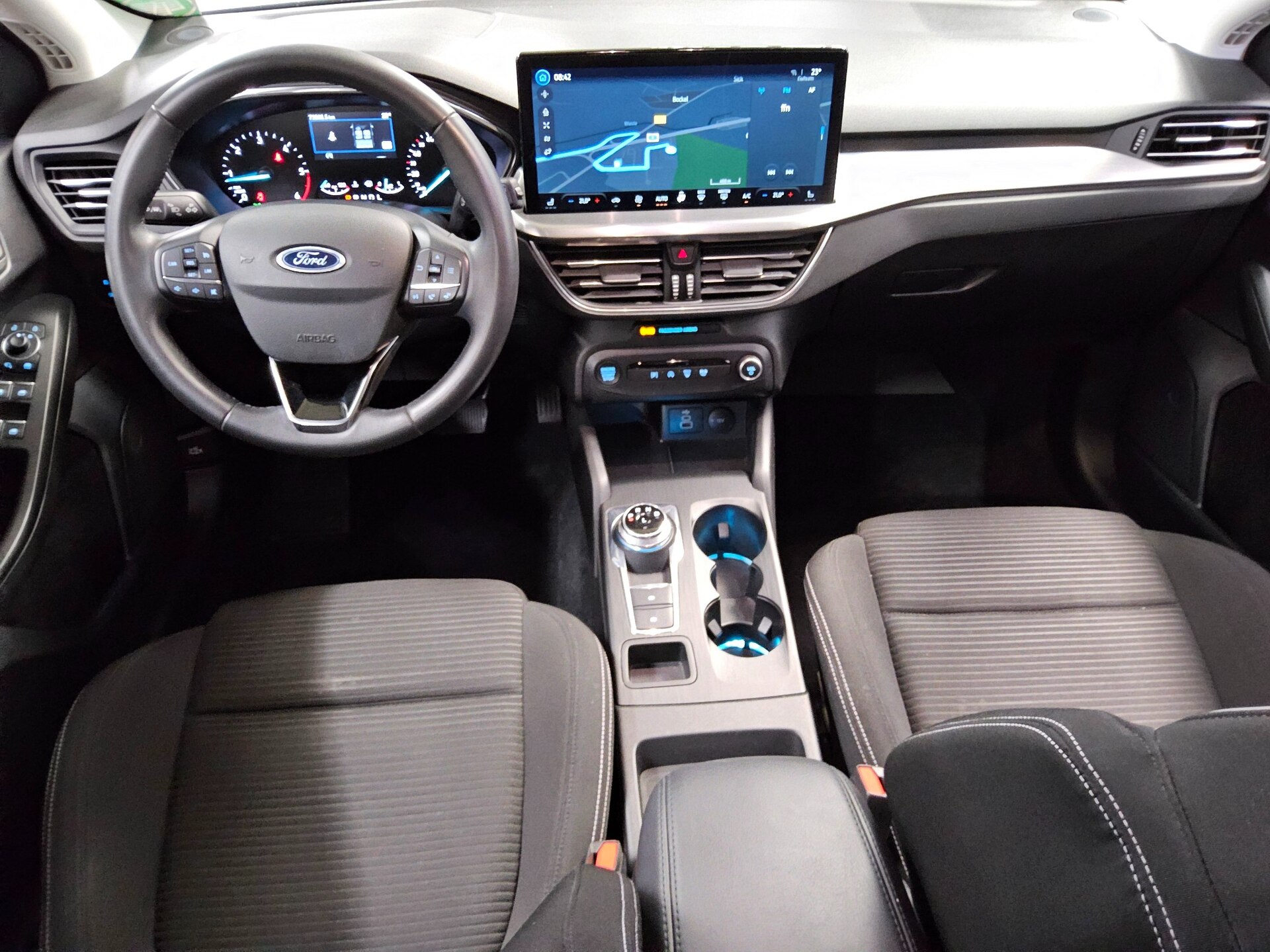 Ford Focus Turnier 1.5 EB Titanium 5