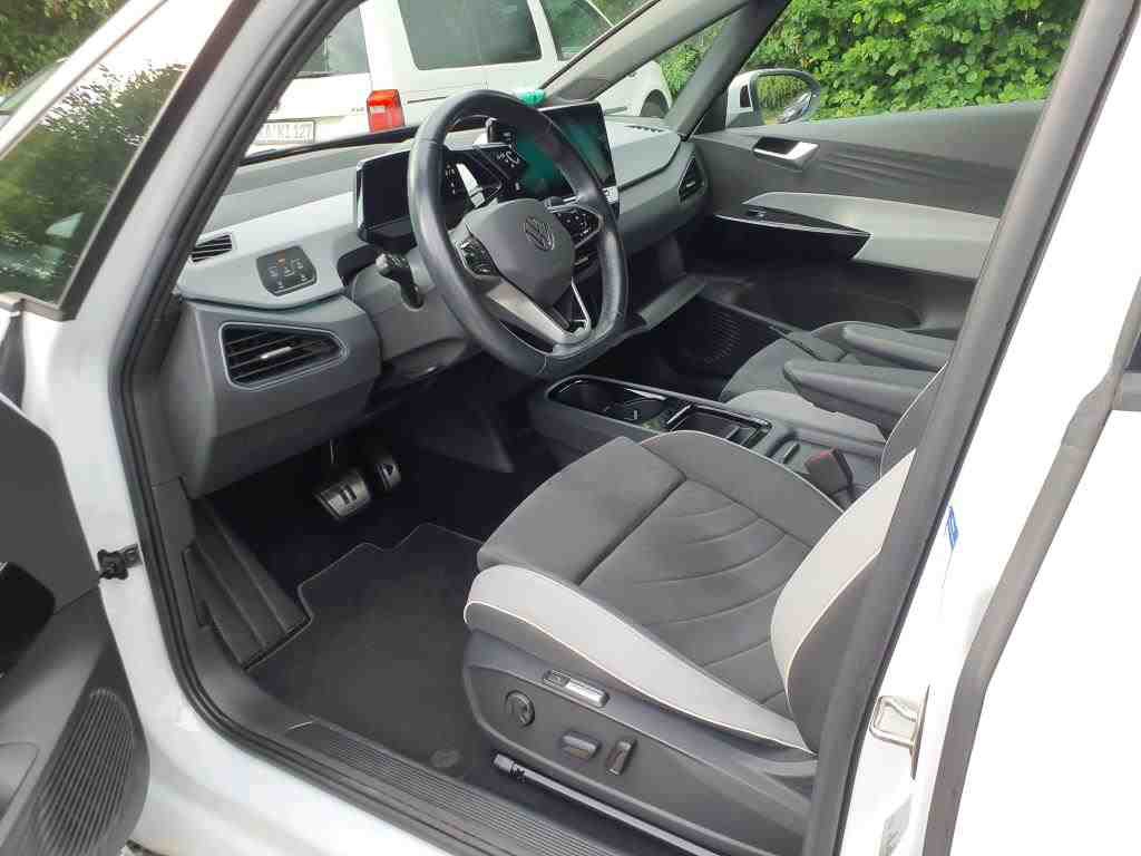 Volkswagen ID.3 Pro S NAVI SHZ ACC KEYLESS LEDER 6
