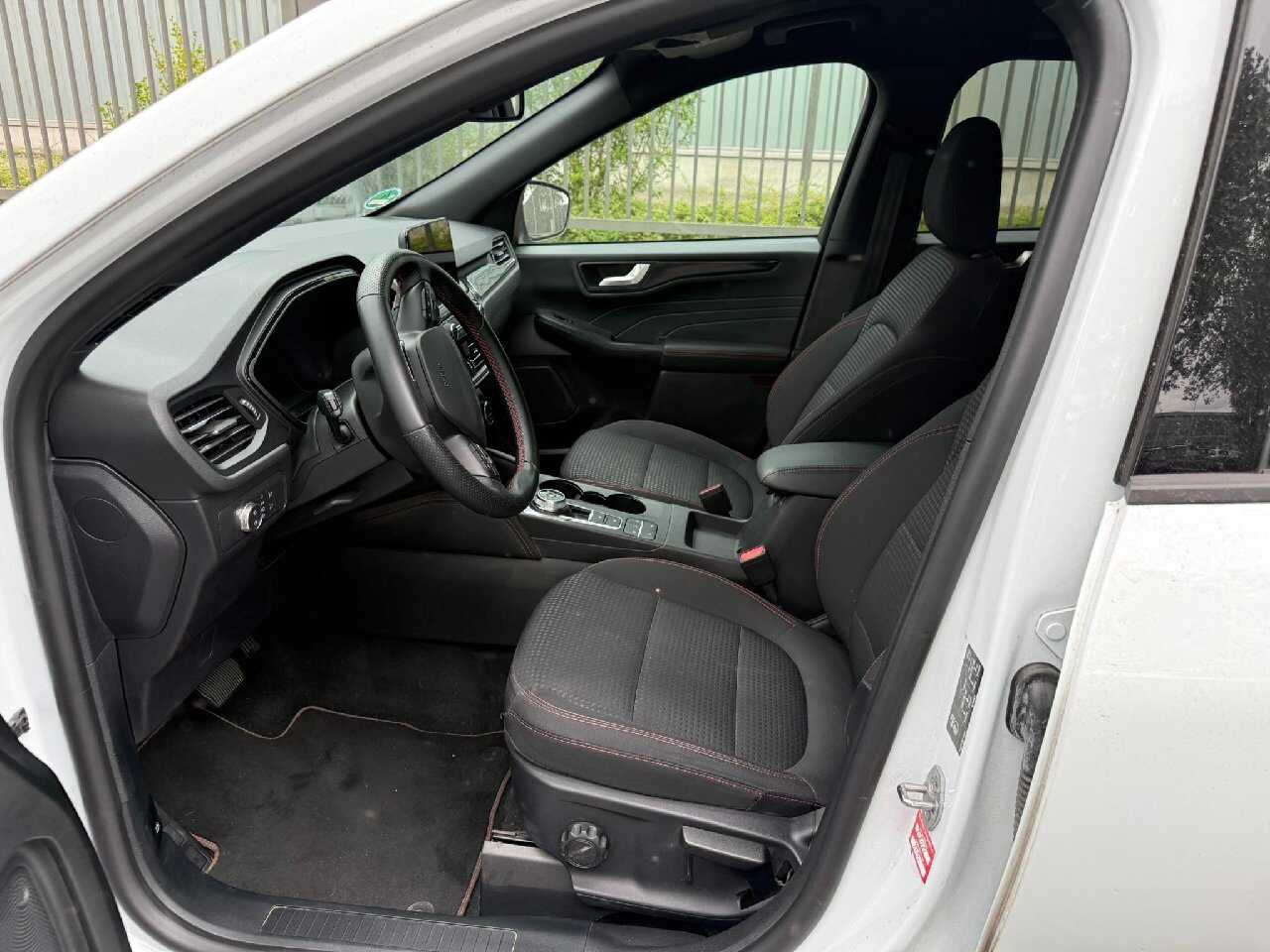 Ford Kuga 2.0 EB ST-Line Navi LED DigiTacho RFK ACC 6