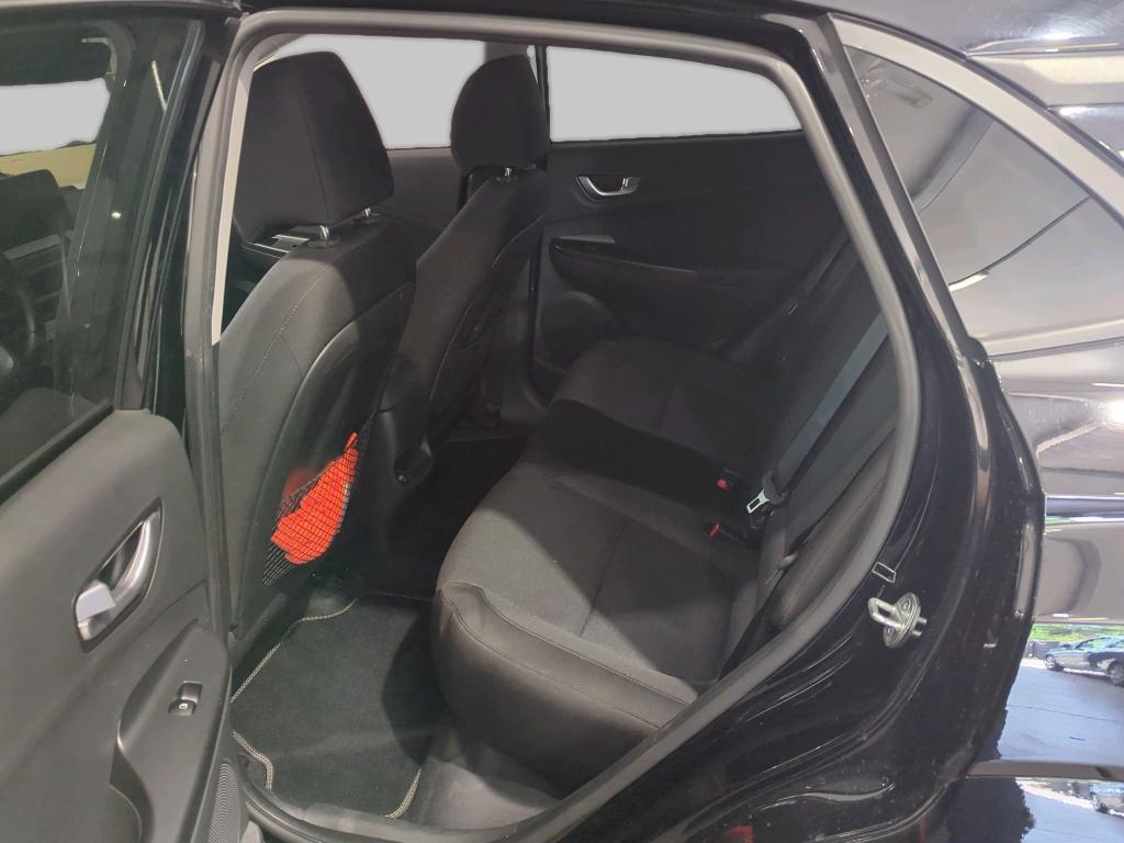 Hyundai Kona Navi LED HuD RFK ACC 8