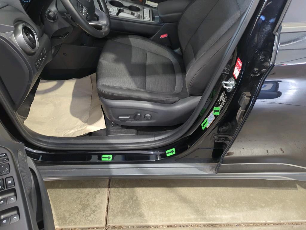 Hyundai Kona Navi LED HuD RFK ACC 10