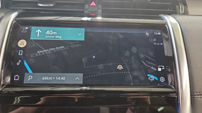 Land Rover Discovery Sport D200 NAVI LED LEDER SHZ ACC 9