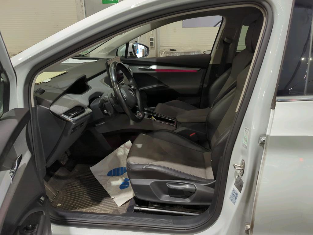 Skoda Enyaq iV 80 Loft Navi LED T-Leder PDC SHZ 6