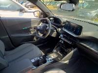 Peugeot 2008 Allure NAVI LED SHZ RFK ACC 5