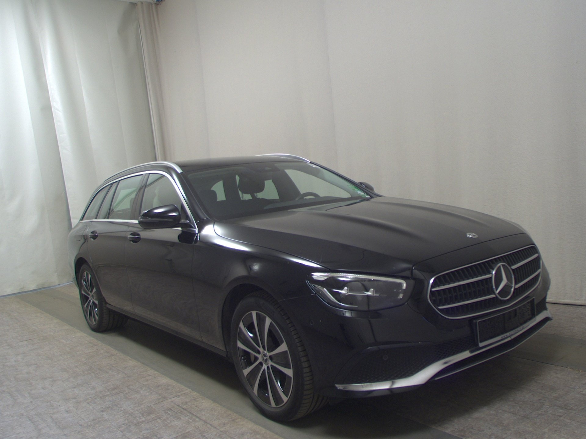 Mercedes-Benz E 300 T de Avantgarde Navi LED Widescreen RFK 3