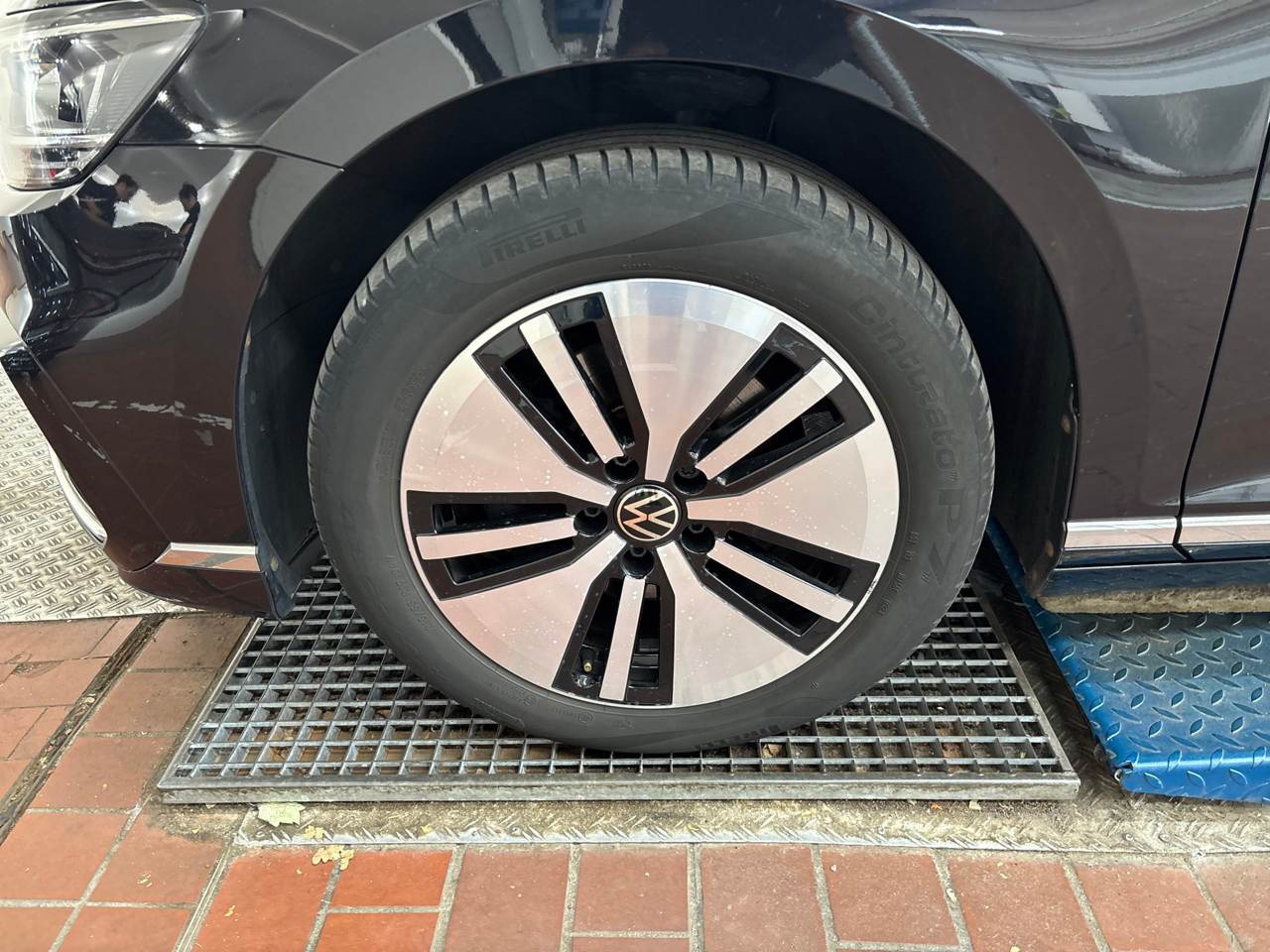 Volkswagen Passat Variant GTE 1.4 TSI GTE Navi LED AHK RFK 9