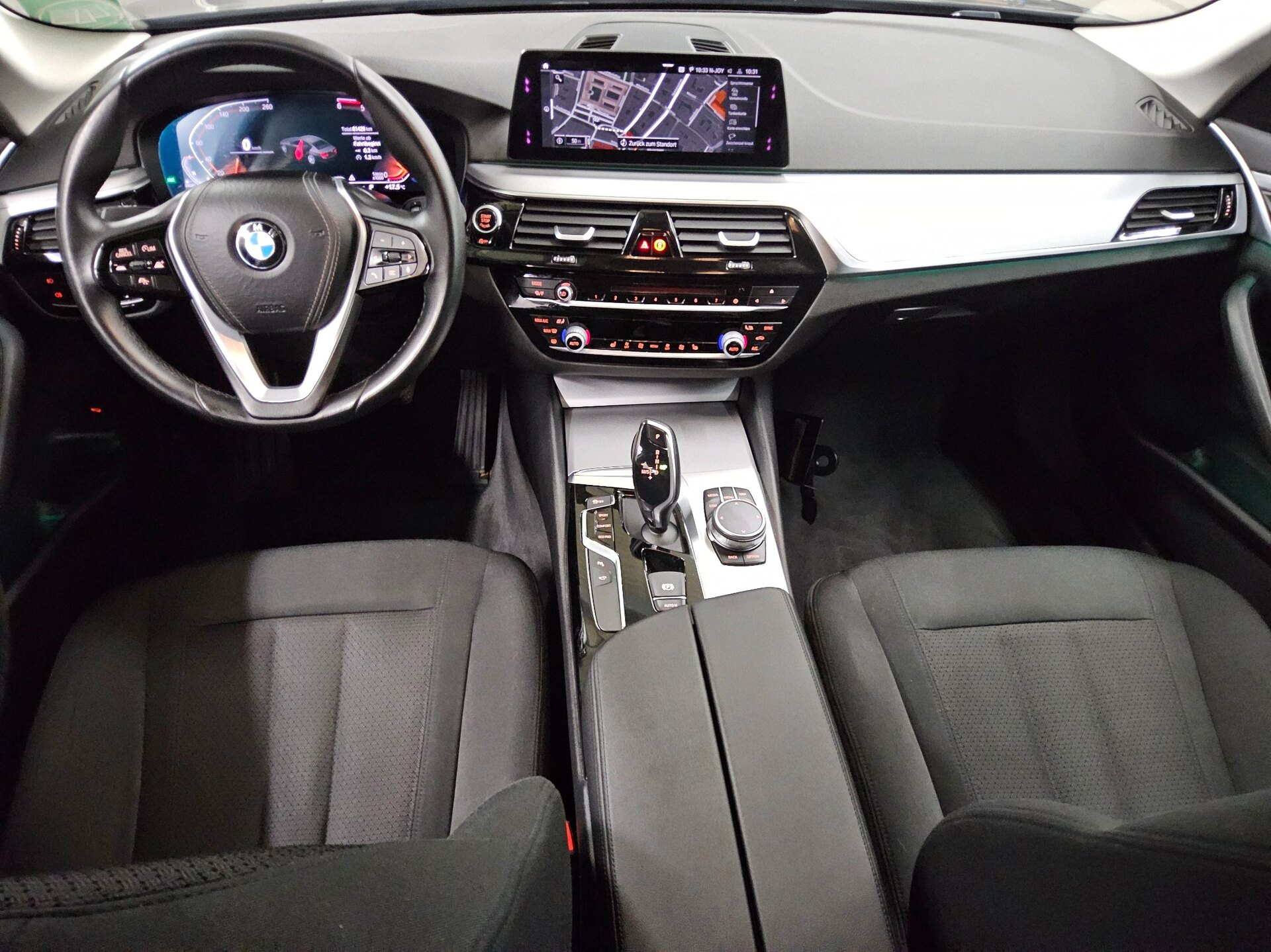 BMW 520dA Navi LED LC prof. 5