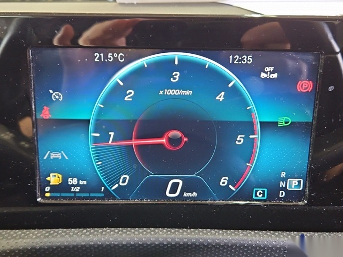 Mercedes-Benz CLA 220 d Progressive LEDER NAVI SPORTSITZE SHZ PDC 7