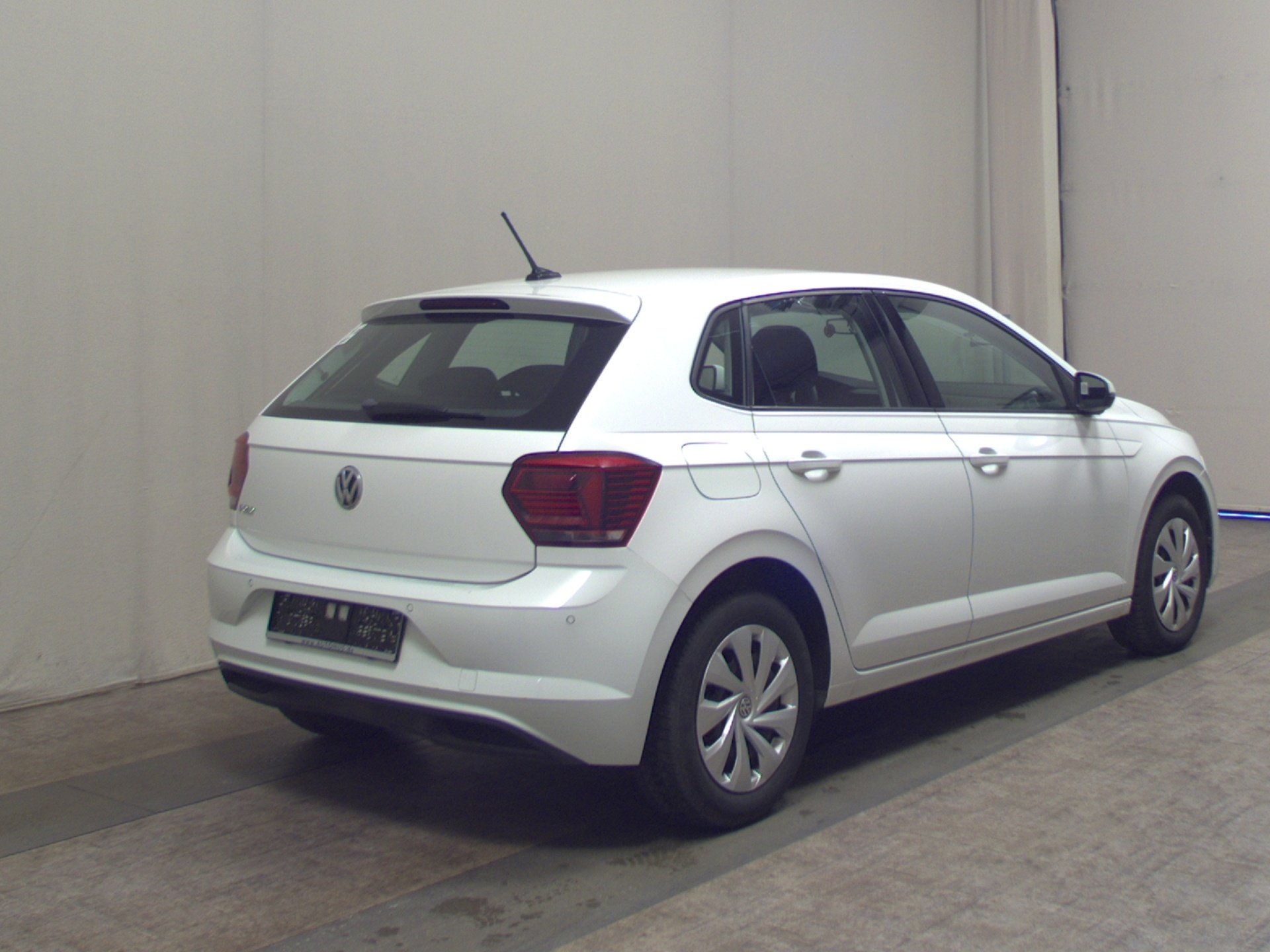 Volkswagen Polo 1.6 TDI Comf. Navi Shz PDC Bluetooth 4