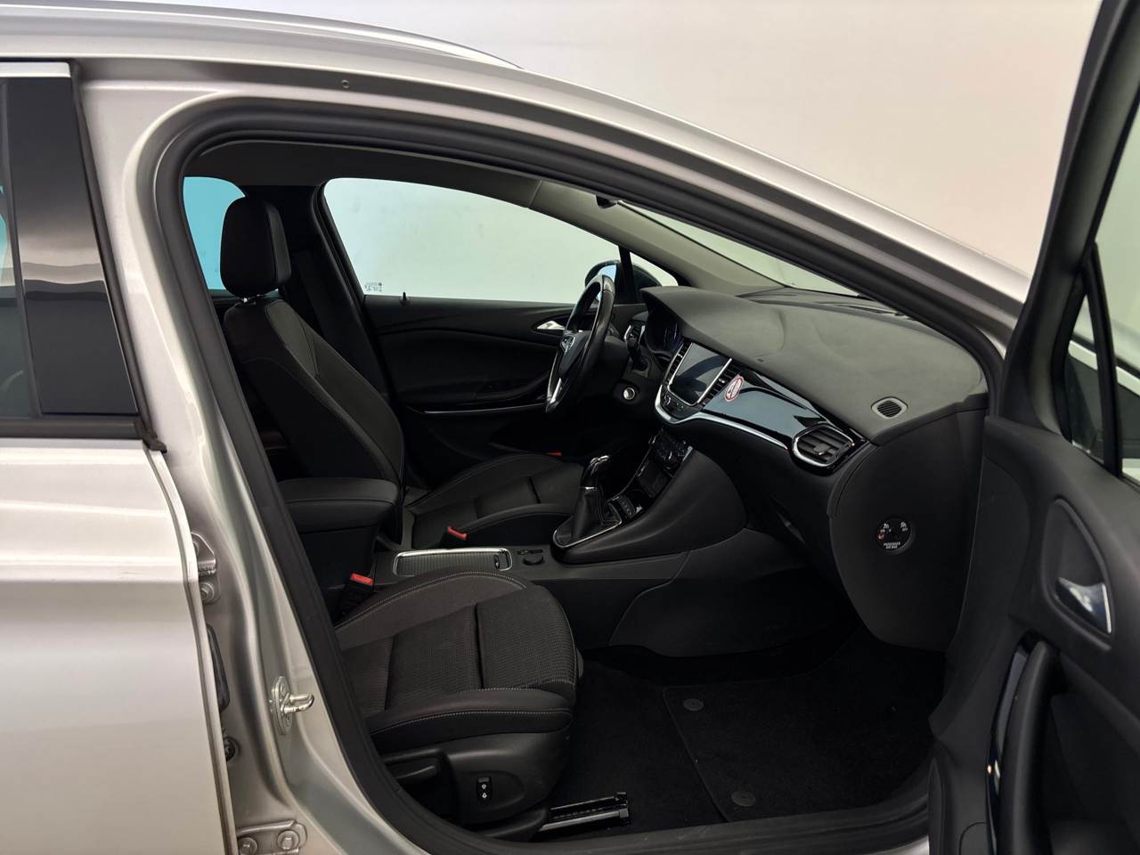 Opel Astra ST 1.5 D Elegance NAVI LED AGR-SITZ SHZ RFK 6