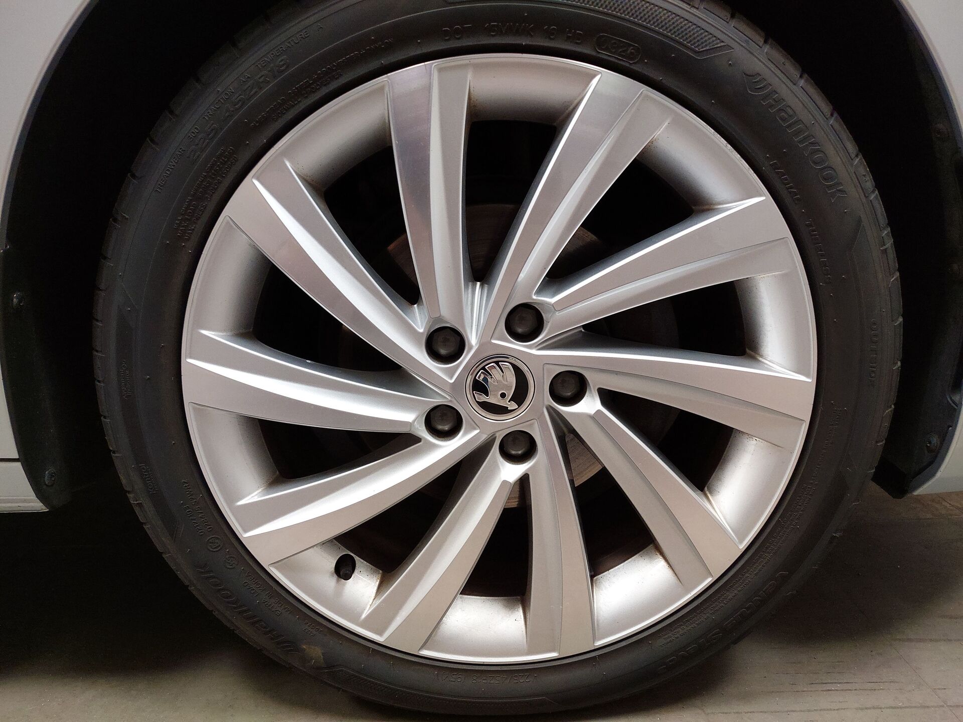 Skoda 2.0 TDI 2.0 TDI Style Nav LED T-Leder Pano 9