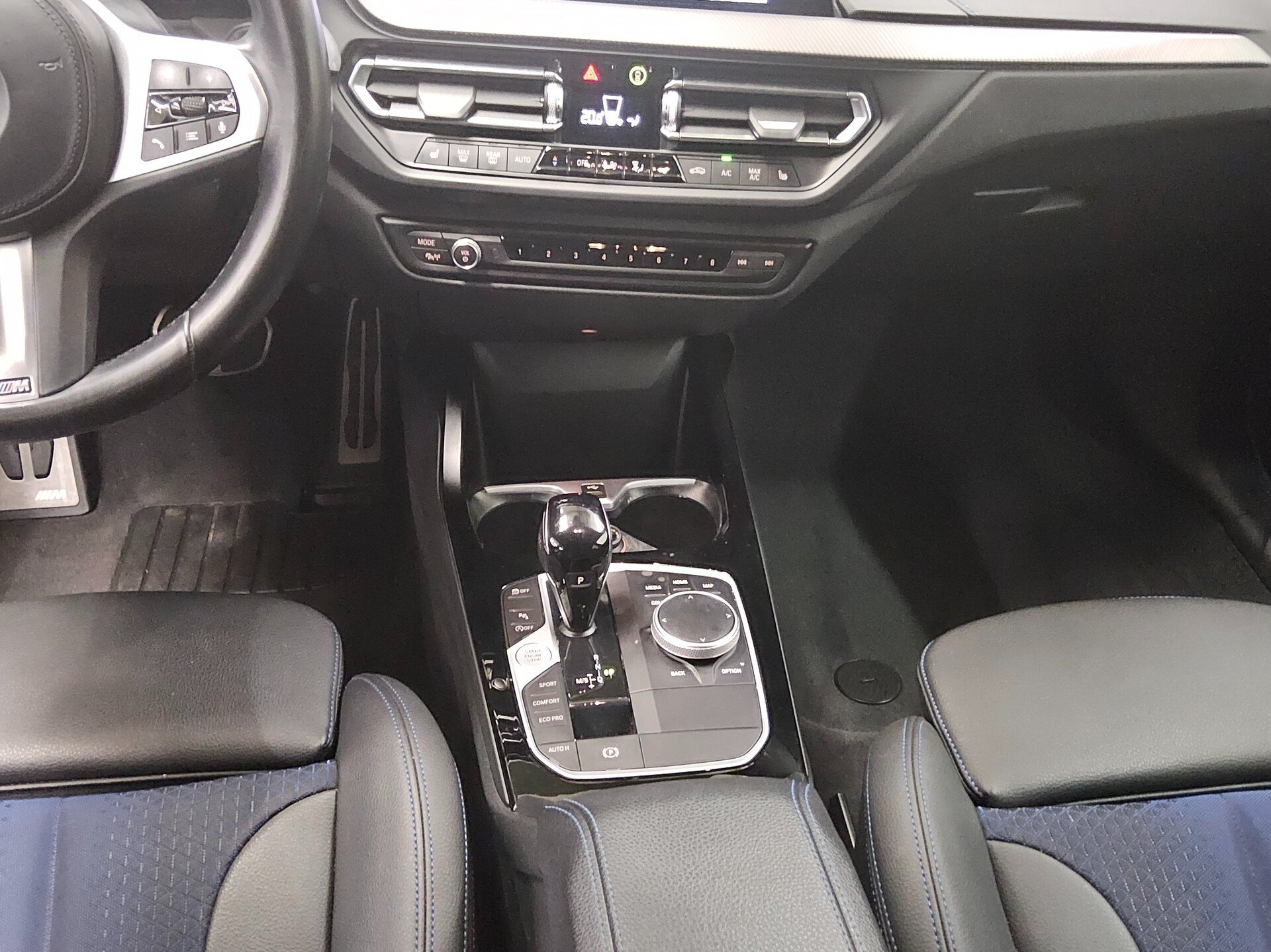 BMW 220 Gran Coupé M-Sport T-Leder Navi LED LC Prof. 6
