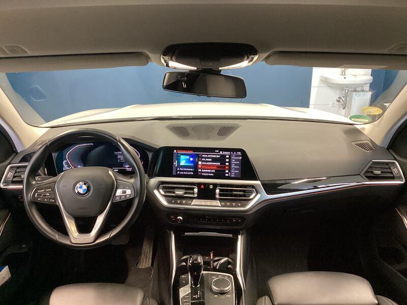 BMW 320dA Touring Sport-Line KLIMAAUT LED SPORTSITZE SHZ PDC 5