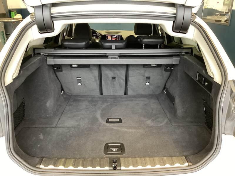 BMW 320dA Touring Sport-Line KLIMAAUT LED SPORTSITZE SHZ PDC 11