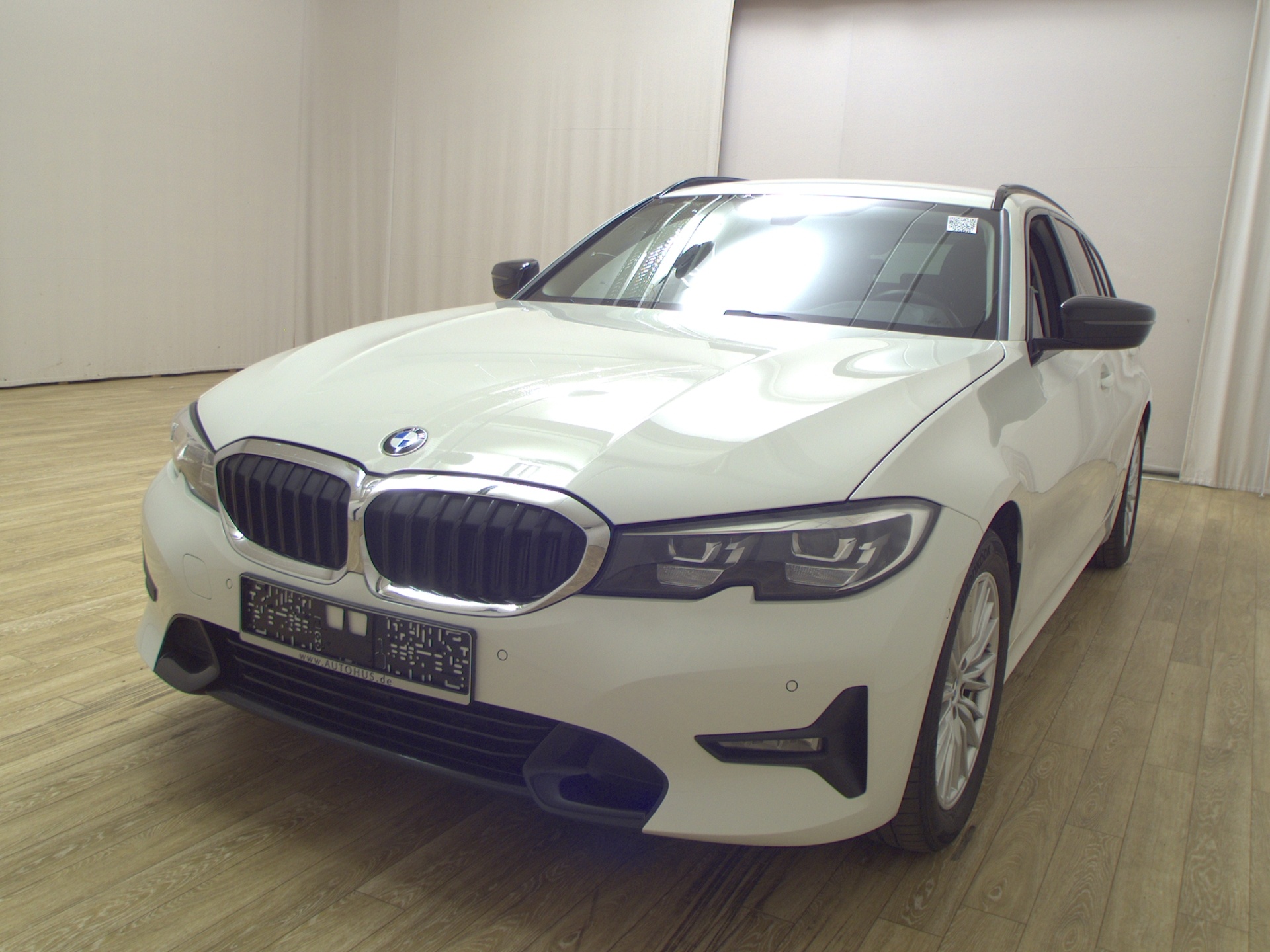 BMW 320d Touring Sport-Line LED AHK 2
