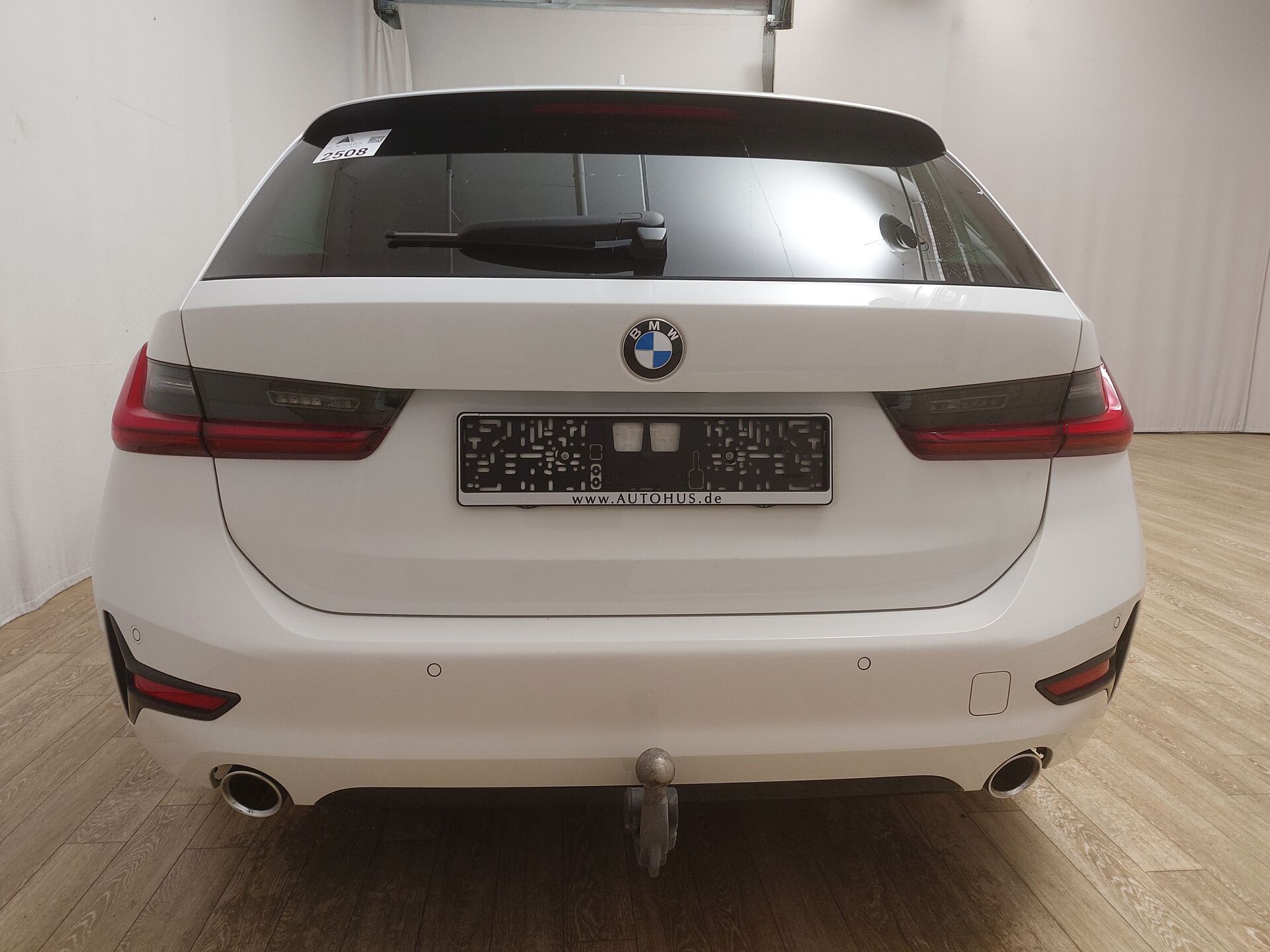 BMW 320d Touring Sport-Line LED AHK 6