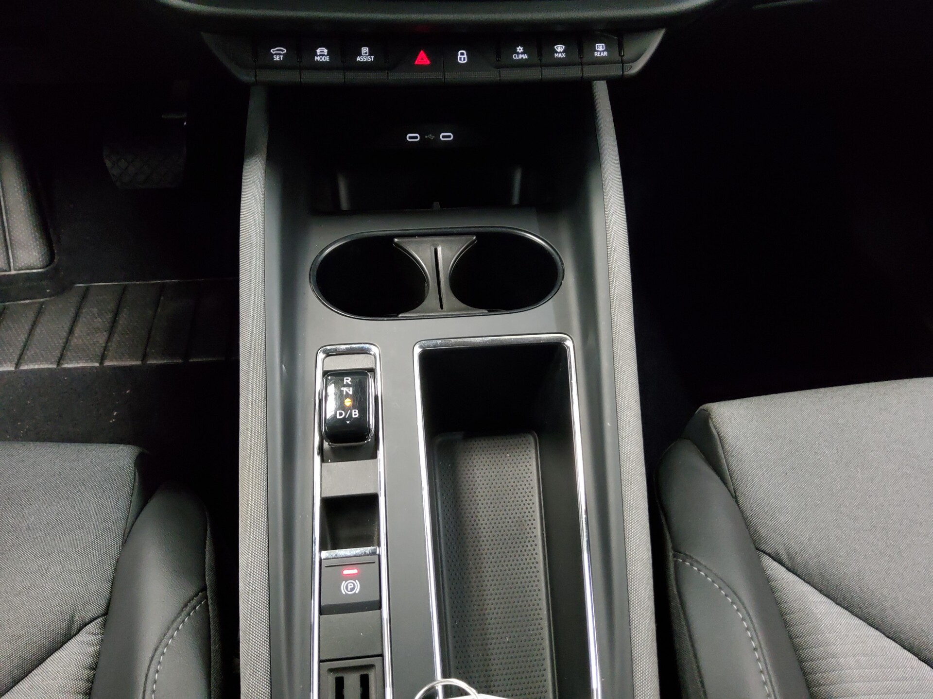 Skoda Enyaq iV 60 Navi LED vc Shz T-Leder 6