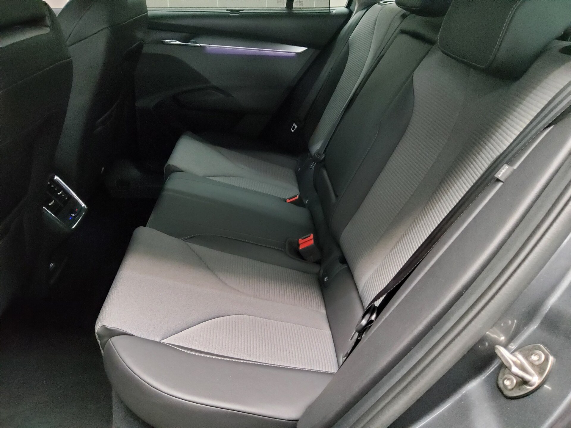 Skoda Enyaq iV 60 Navi LED vc Shz T-Leder 13
