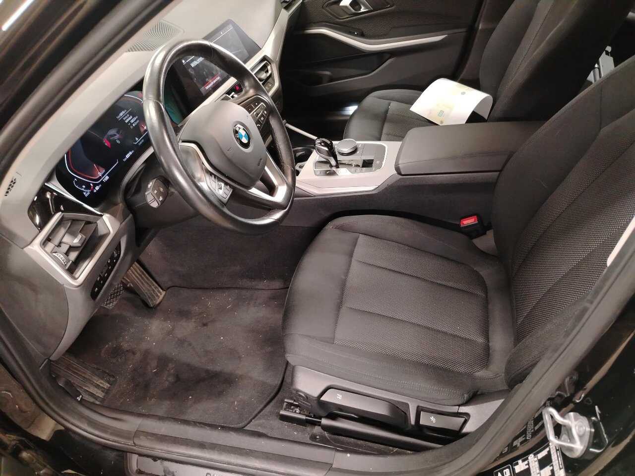 BMW 320dA xDr Advantage Navi LED LC-Pro AHK 9
