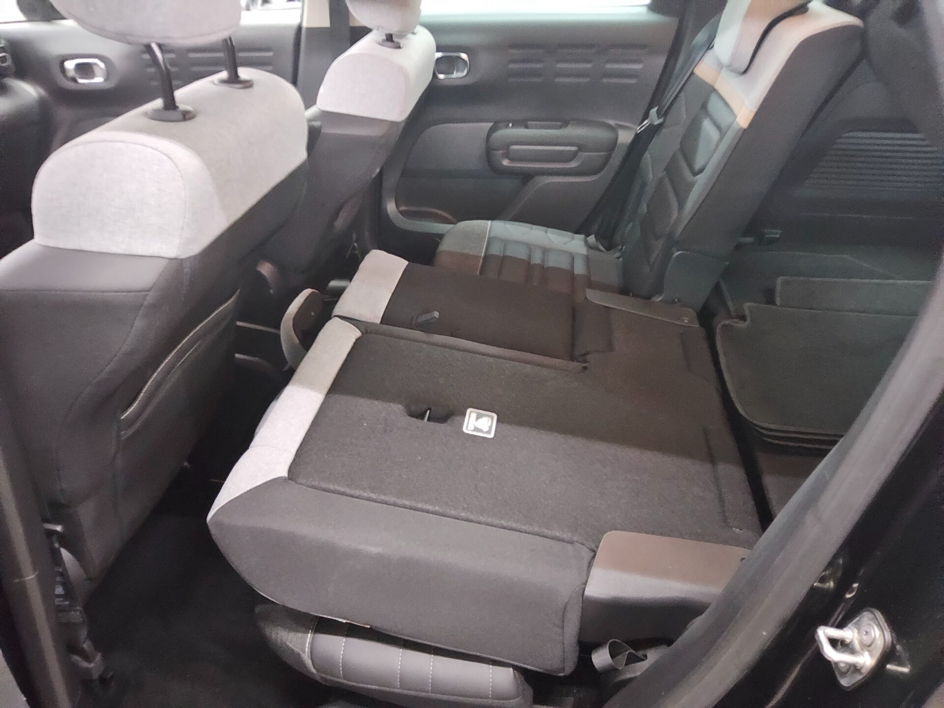 Citroën C3 Aircross 1.2 PureTech Plus T-Leder Navi LED 12