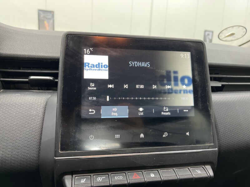 Renault Clio 0.9 TCe NAVI CARPLAY KLIMAAUT SHZ LED 10