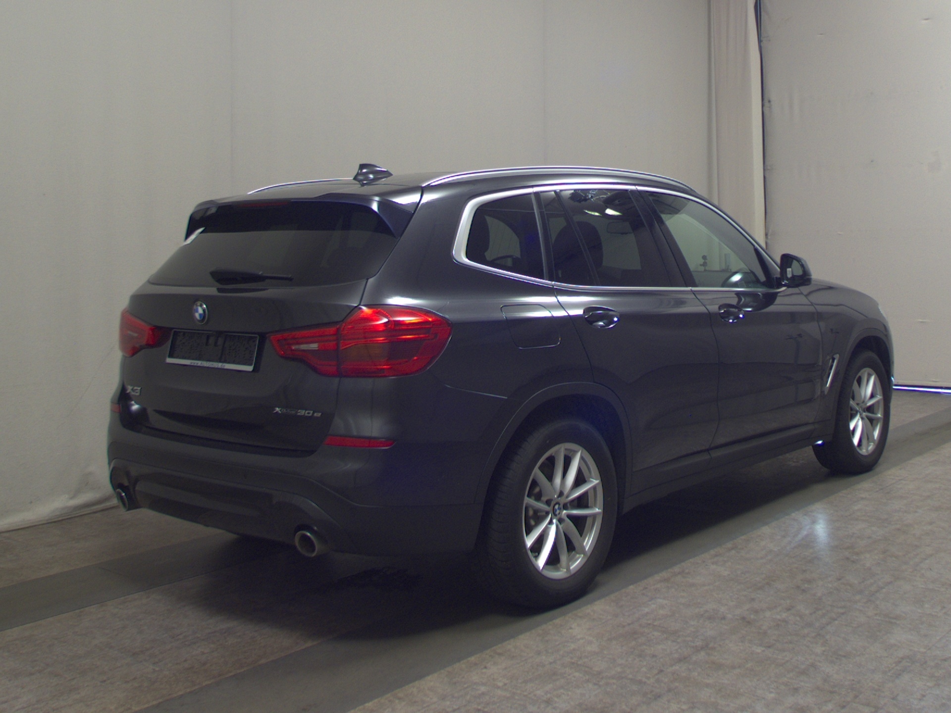 BMW X3 xDrive30e Advantage Navi LED vc H-K Pano RFK 4