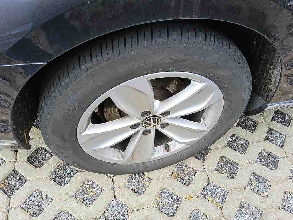 Volkswagen Passat Variant 2.0 TDI Elegance Navi AID Matrix 12