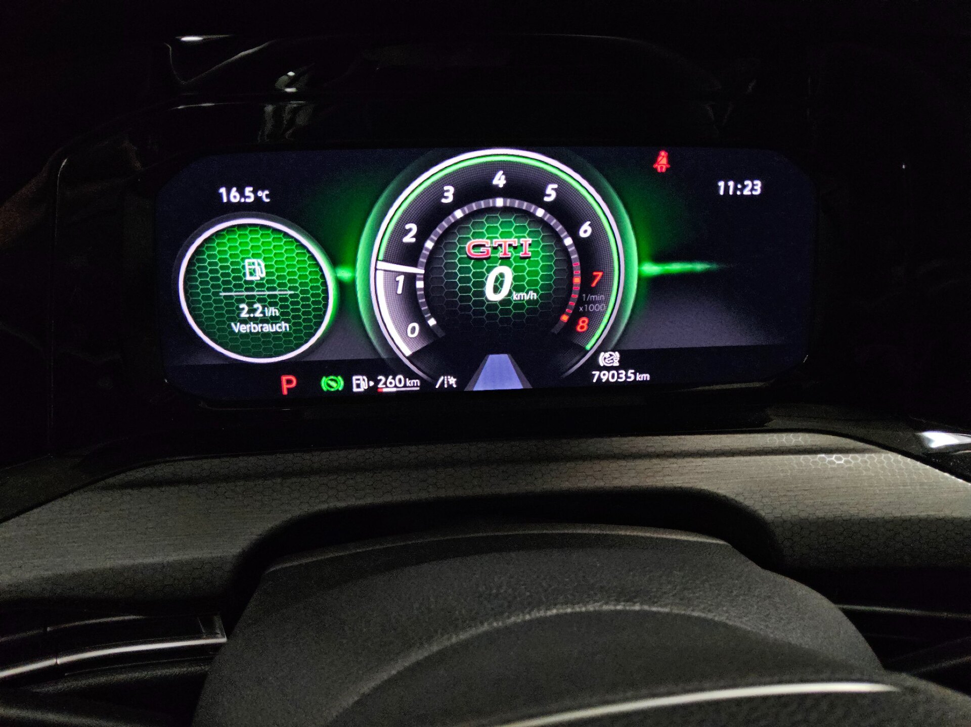 Volkswagen Golf-8 2.0 TSI GTI Navi LED AID RFK 8