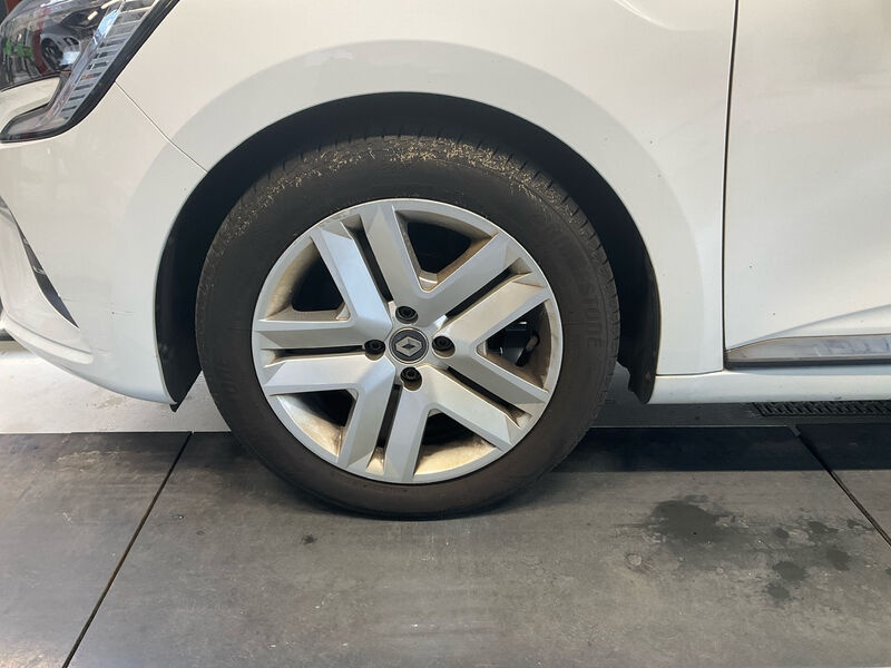 Renault Clio 0.9 TCe NAVI KLIMAAUT SHZ LED SPURHALTE 12