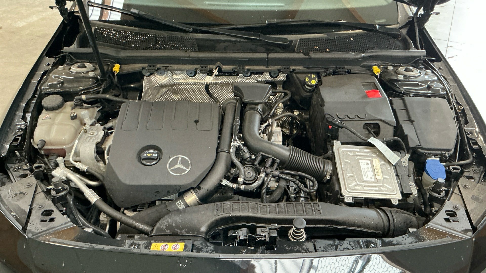 Mercedes-Benz CLA 200 SB AMG-Line T-LEDER NAVI LED PANO SHZ 11