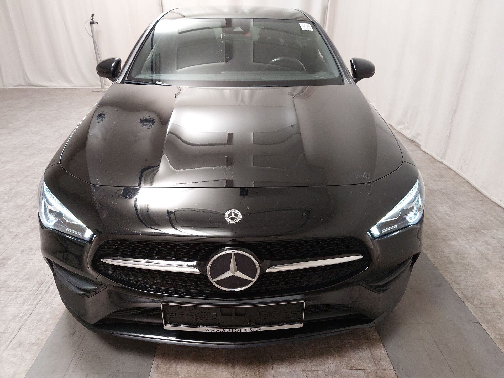Mercedes-Benz 200 AMG-Line Night Navi LED Pano RFK 5