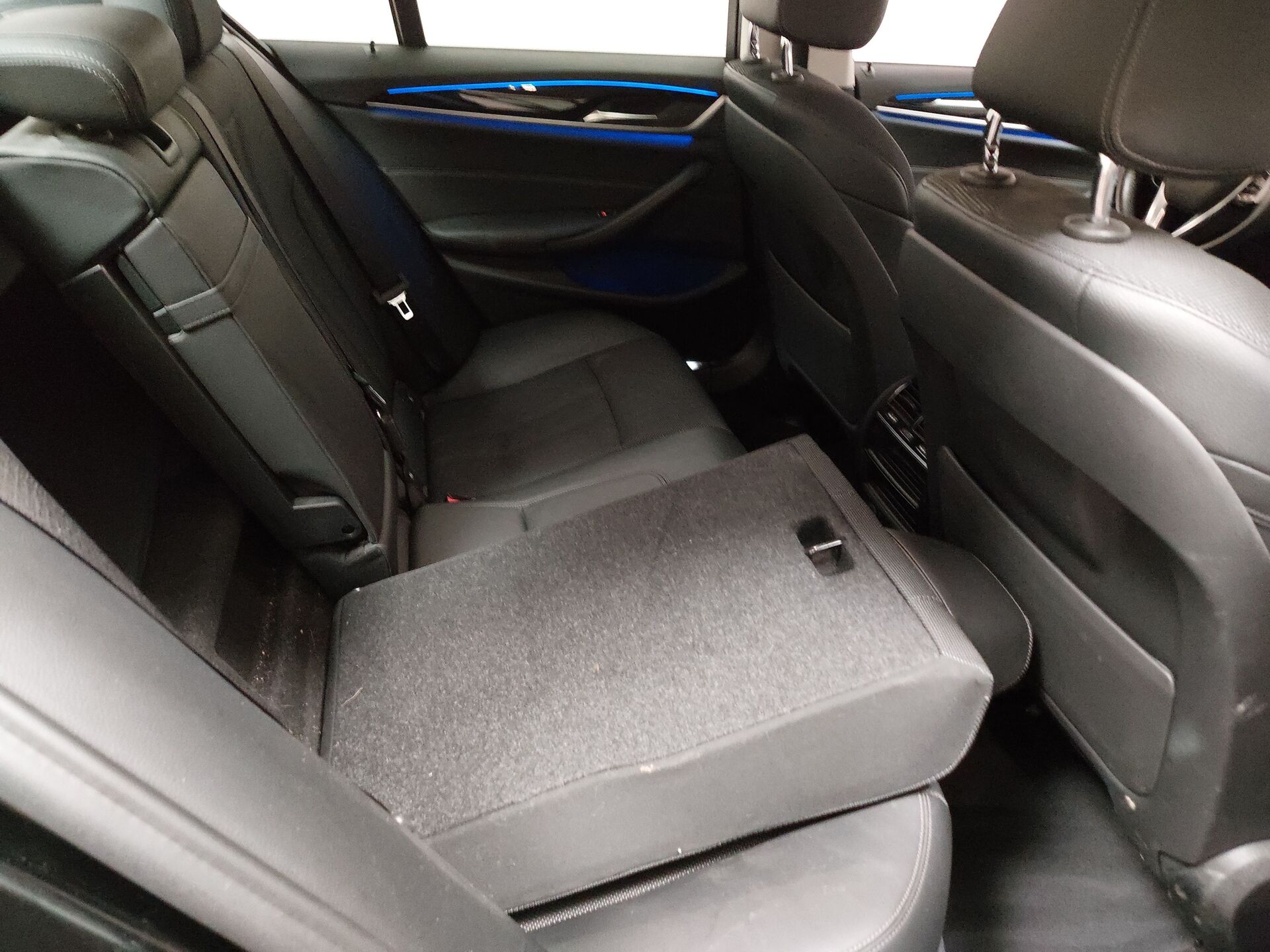 BMW 530 Sport-Line T-Leder Navi LC Pro LED 18