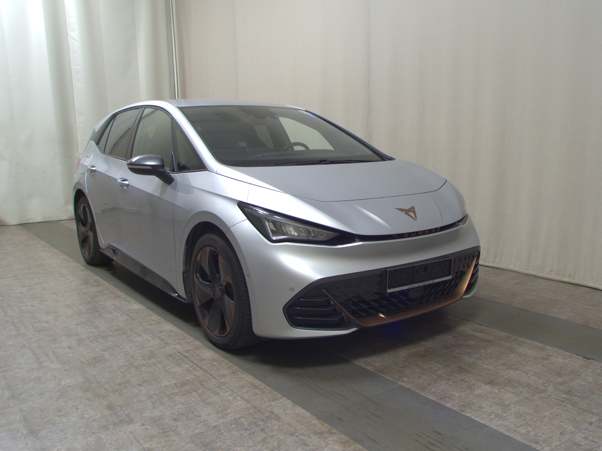 Cupra Born LED SPORTSITZE SHZ PDC KAMERA 3