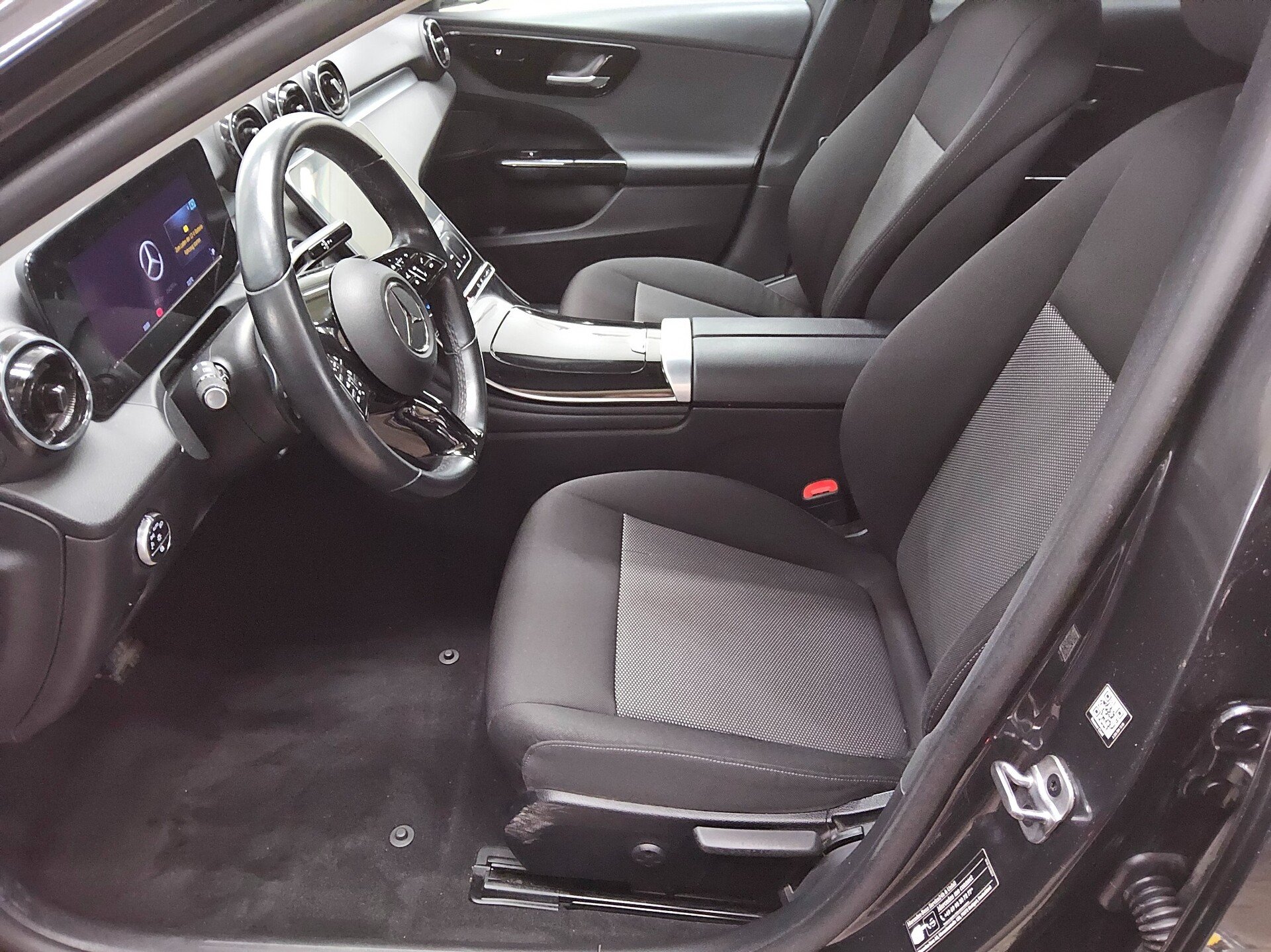 Mercedes-Benz C 200 T d Navi LED MBUX AHK RfK 9