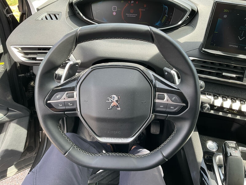 Peugeot 3008 T-Leder Navi LED 6