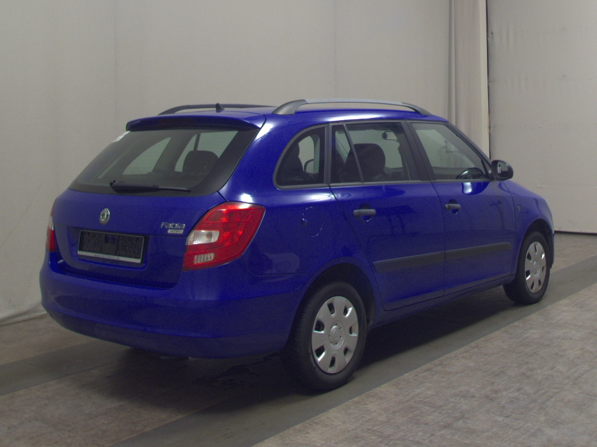 Skoda Fabia Kombi 1.2 Klima HU 03/27 4