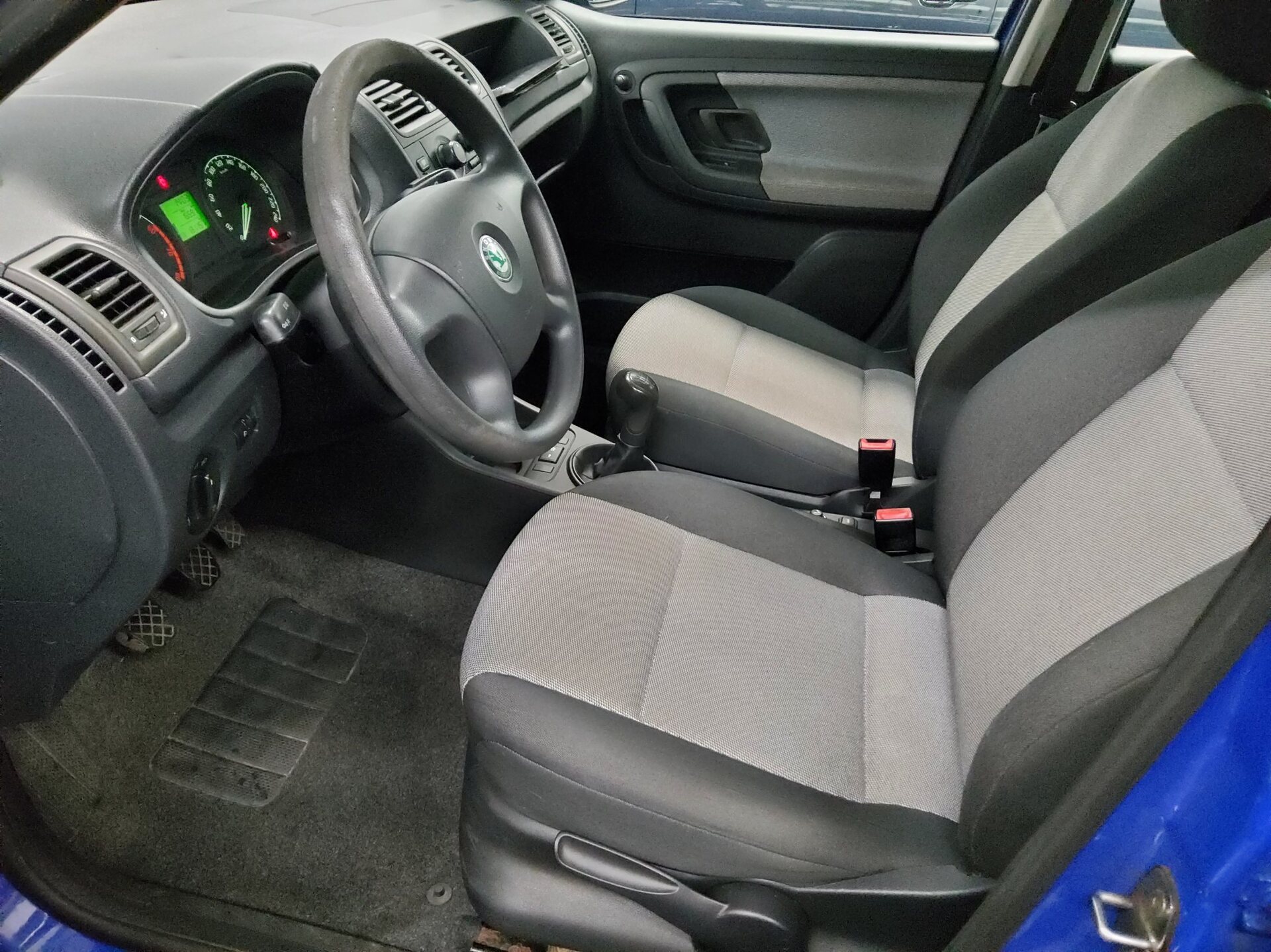 Skoda Fabia Kombi 1.2 Klima HU 03/27 8