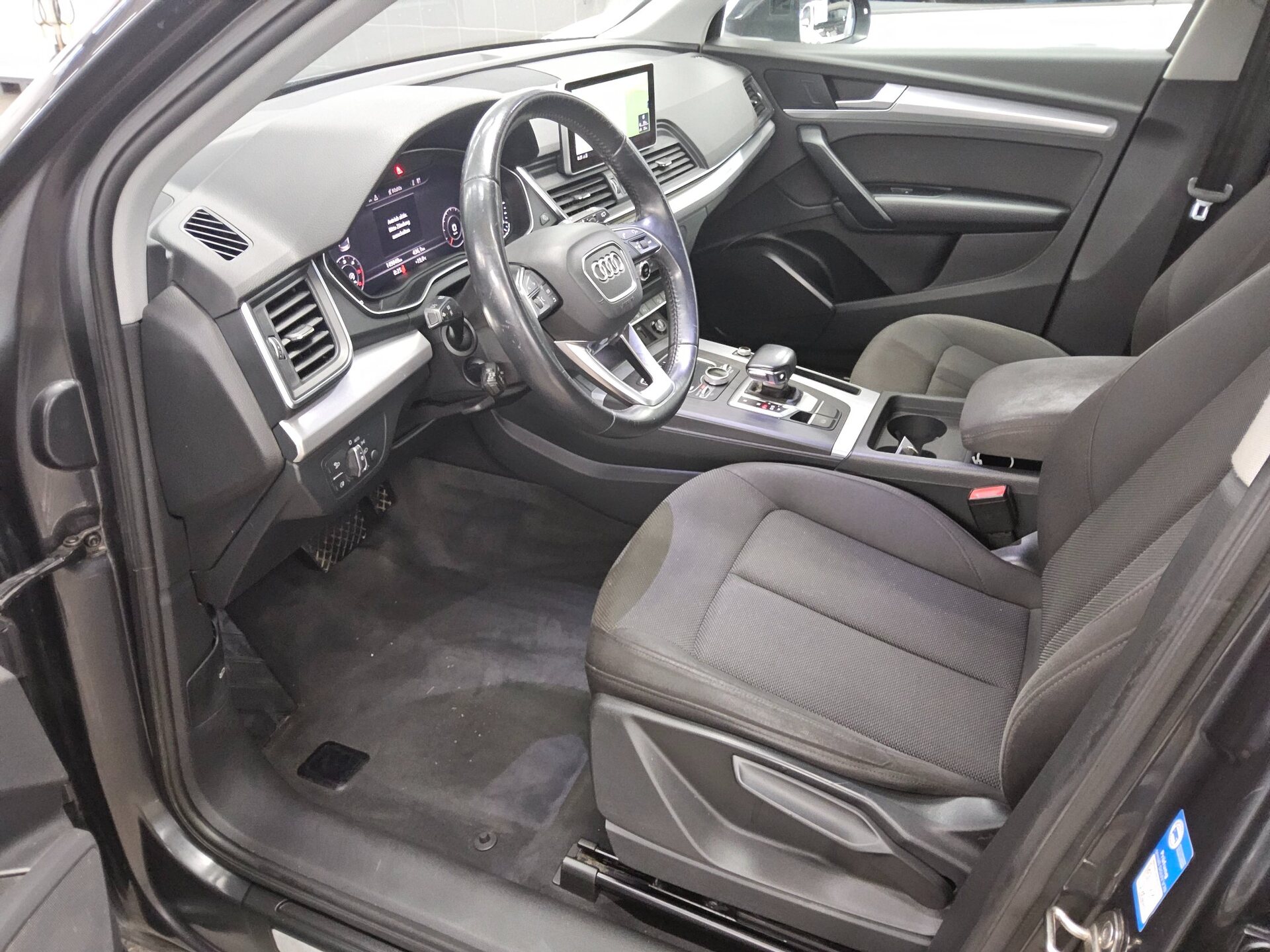 Audi Q5 40 TDI Qu. design Navi Xenon+ vc AHK Kamera 8