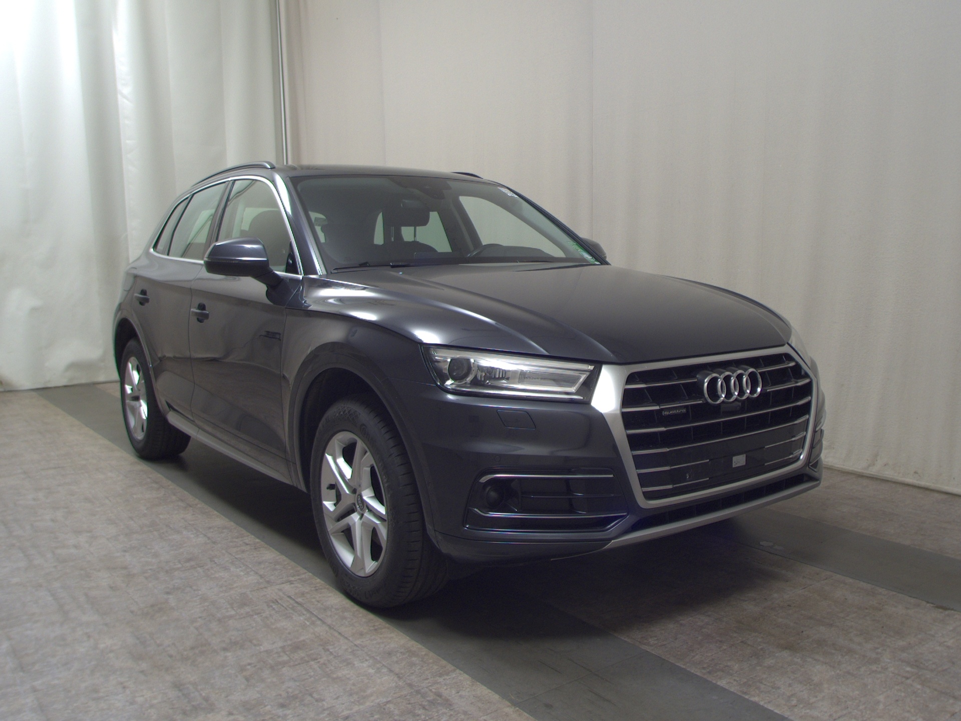 Audi Q5 40 TDI Qu. design Navi Xenon+ vc AHK Kamera 3