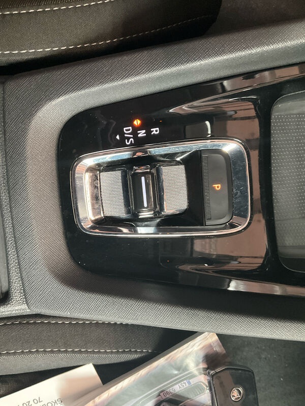 Skoda Octavia Kombi 1.4 TSI iV Navi LED vc RFK Shz 8